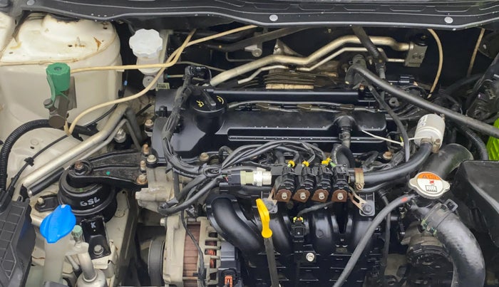 2014 Hyundai i20 SPORTZ 1.2, CNG, Manual, 46,253 km, Engine View - Right