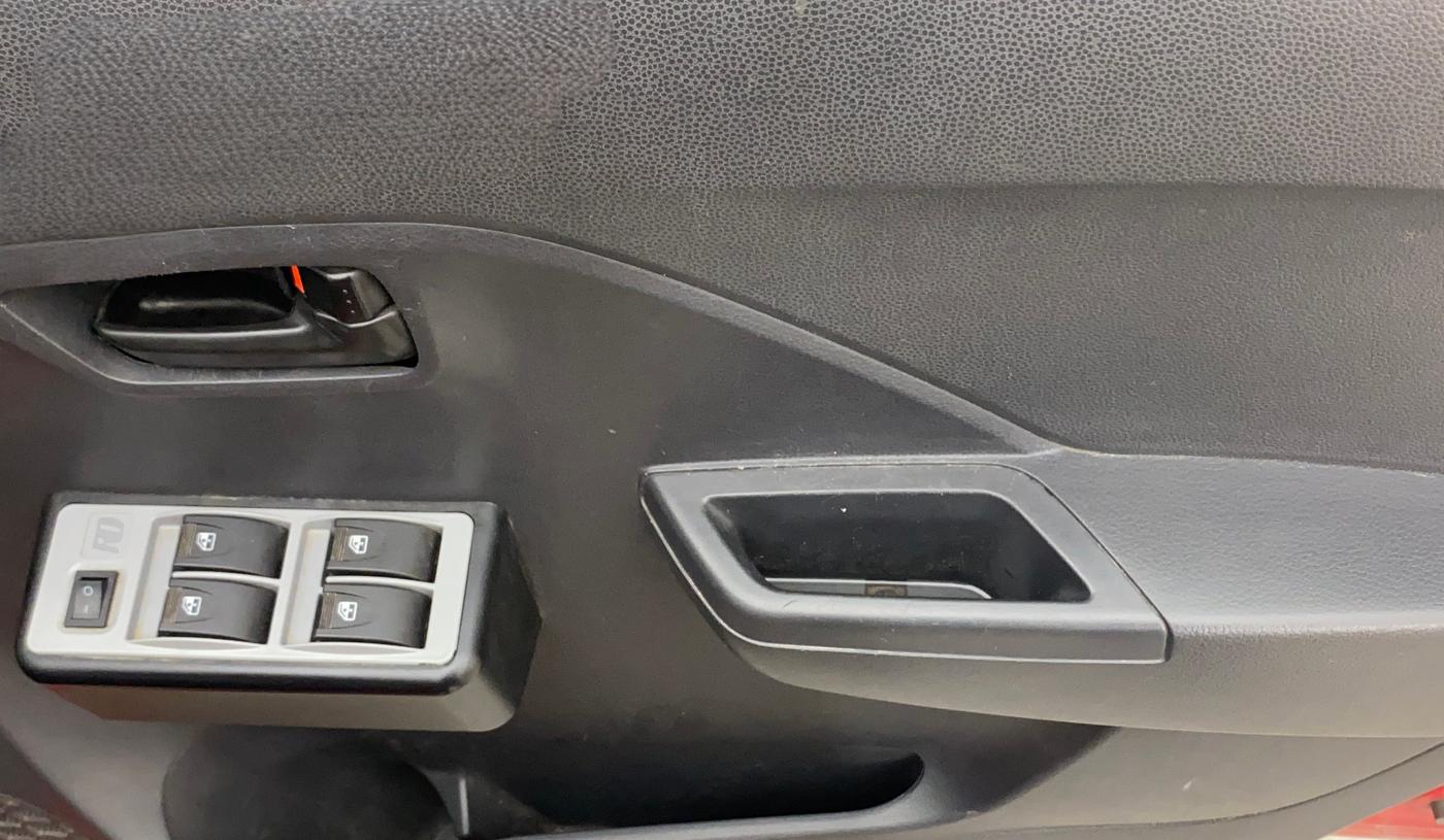 2022 Maruti Alto K10 LXI, Petrol, Manual, 37,622 km, Driver Side Door Panels Control