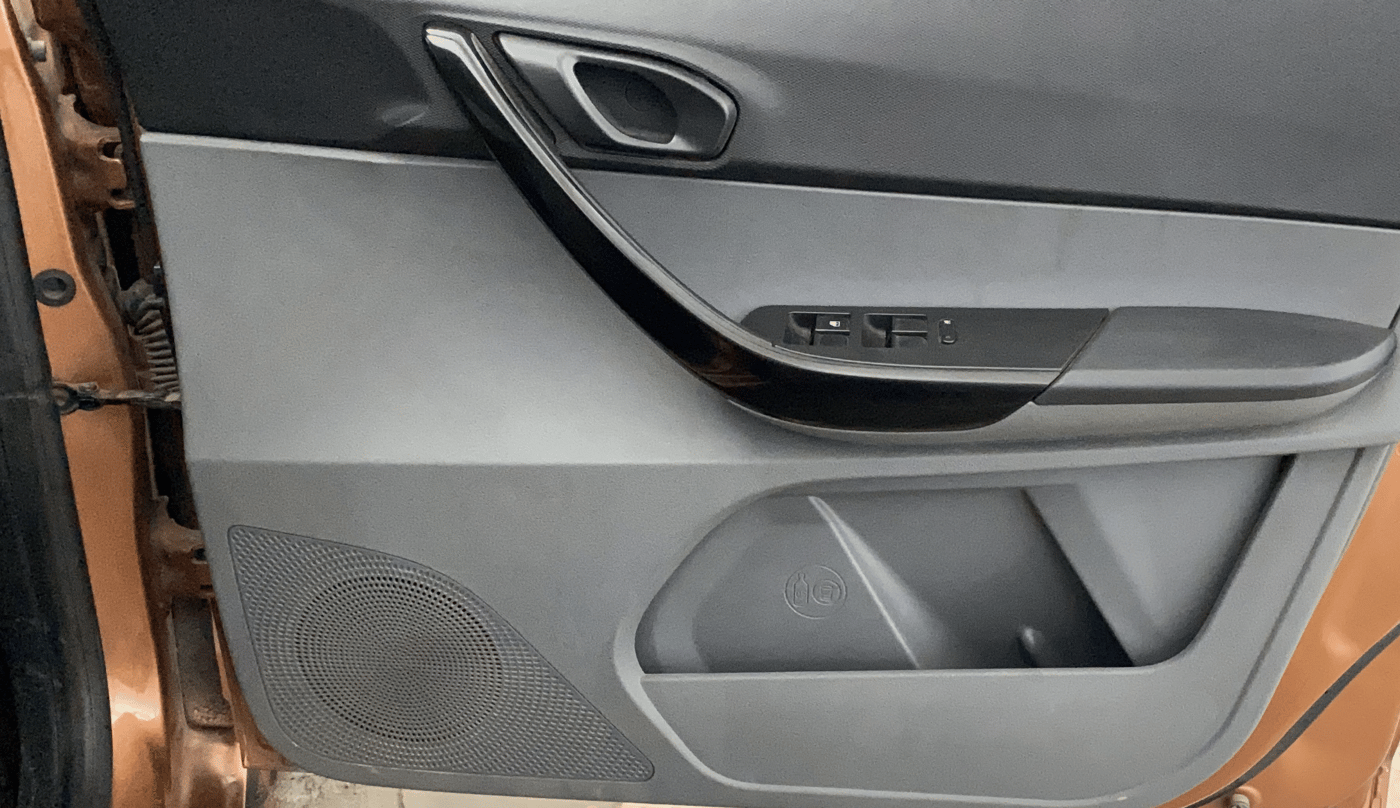 2018 Tata TIGOR XM PETROL, Petrol, Manual, 78,274 km, Driver Side Door Panels Control