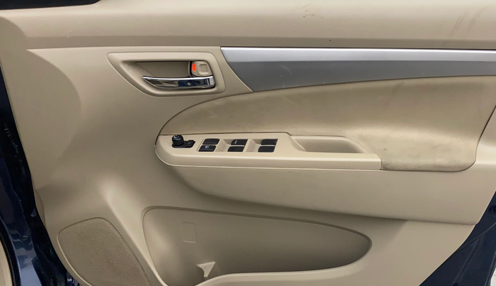 2017 Maruti Ertiga ZDI + SHVS, Diesel, Manual, 39,014 km, Driver Side Door Panels Control