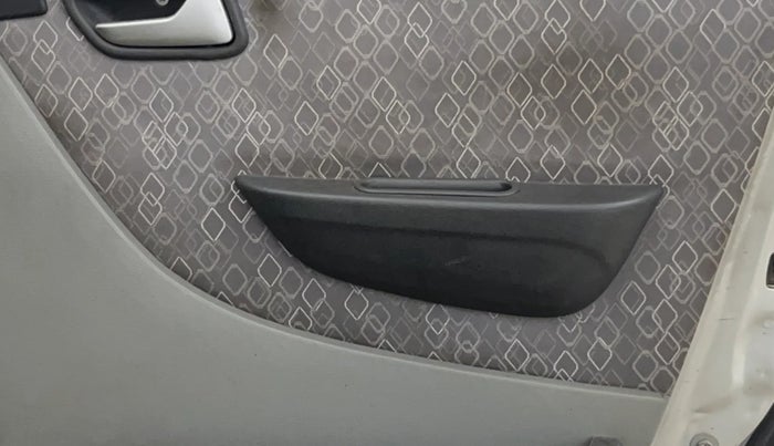 2017 Maruti Alto 800 LXI, Petrol, Manual, 62,984 km, Driver Side Door Panels Control