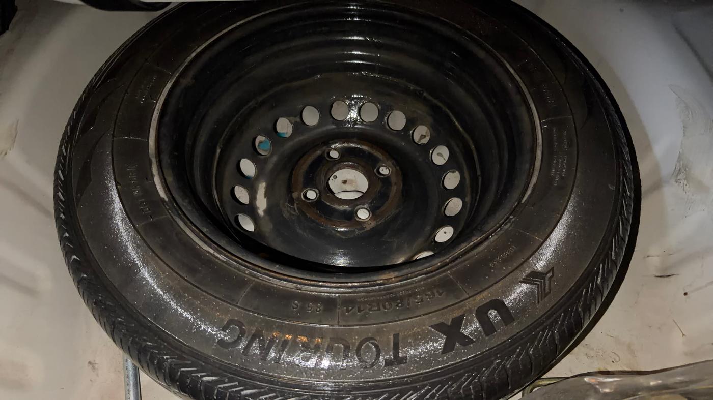 2024 Maruti Dzire ZXI CNG, CNG, Manual, 87,077 km, Spare Tyre