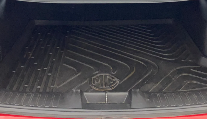 2020 MG HECTOR SHARP HYBRID 1.5 PETROL, Petrol, Manual, 32,706 km, Boot Inside