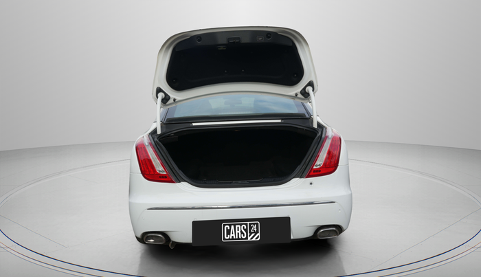 2014 Jaguar XJ L 3.0 V 6 PORTFOLIO, Diesel, Automatic, 73,206 km, Boot Door Open