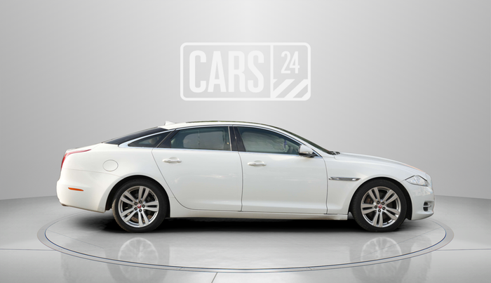 2014 Jaguar XJ L 3.0 V 6 PORTFOLIO, Diesel, Automatic, 73,206 km, Right Side View