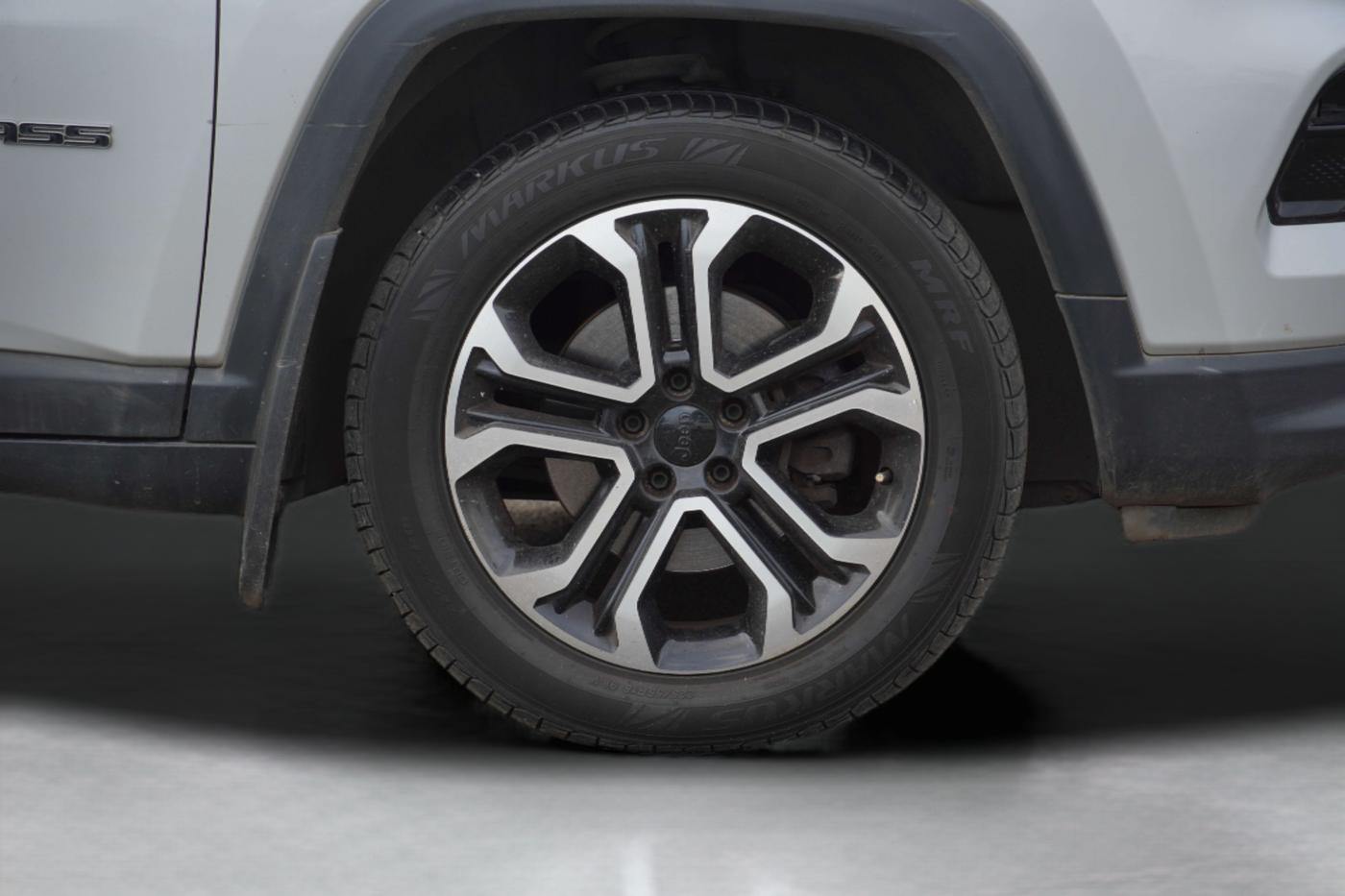 2021 Jeep Compass LIMITED (O) 1.4 PETROL DCT, Petrol, Automatic, 32,364 km, Right Front Wheel
