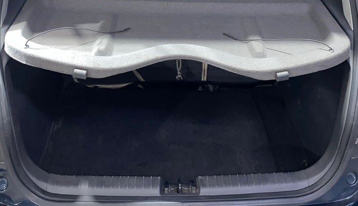 2020 Hyundai GRAND I10 NIOS SPORTZ 1.2 KAPPA VTVT, Petrol, Manual, 40,900 km, Boot Inside