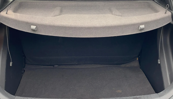 2018 Hyundai Elite i20 ASTA 1.2 (O), Petrol, Manual, 55,809 km, Boot Inside