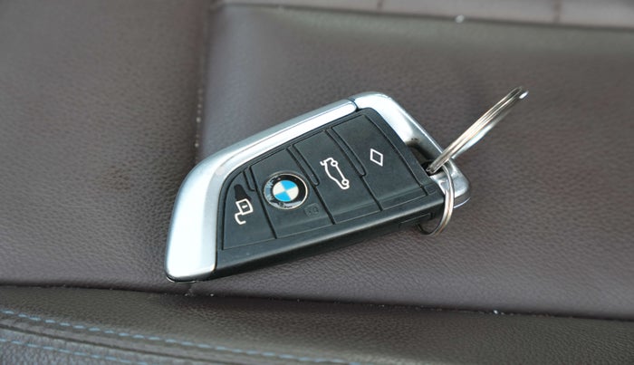 2020 BMW X3 X DRIVE 20D Luxury Line, Diesel, Automatic, 45,688 km, Key Close Up