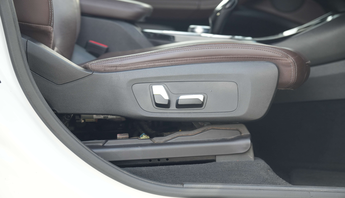 2020 BMW X3 X DRIVE 20D Luxury Line, Diesel, Automatic, 45,688 km, Driver Side Adjustment Panel