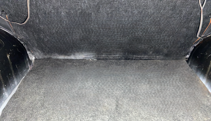 2016 Renault Kwid RXT 0.8, Petrol, Manual, 86,900 km, Boot Inside