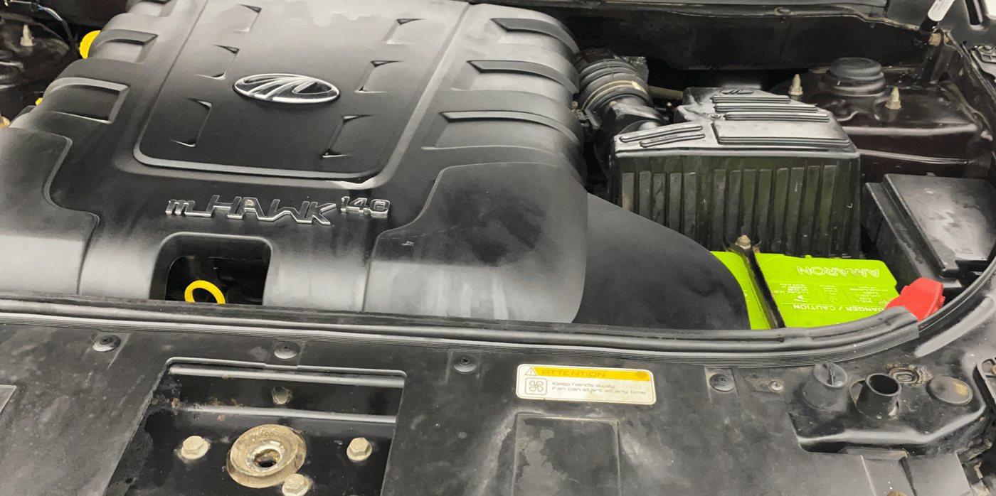 2017 Mahindra XUV500 W10 AT, Diesel, Automatic, 24,661 km, Engine View - Left