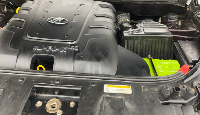 2017 Mahindra XUV500 W10 AT, Diesel, Automatic, 25,138 km, Engine View - Left
