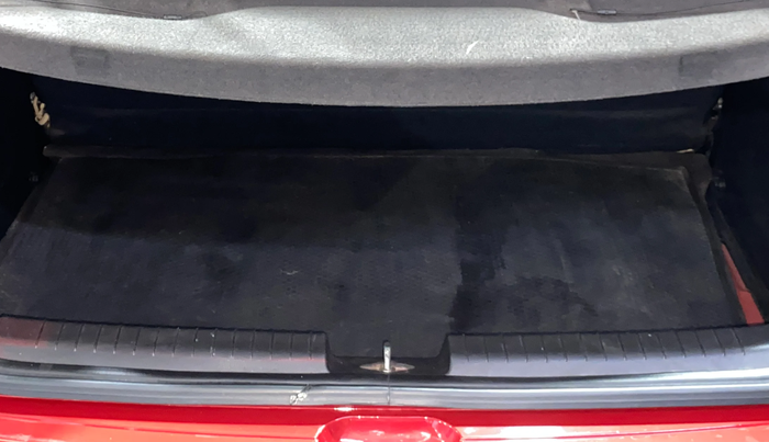 2015 Hyundai Elite i20 MAGNA 1.2, Petrol, Manual, 67,467 km, Boot Inside