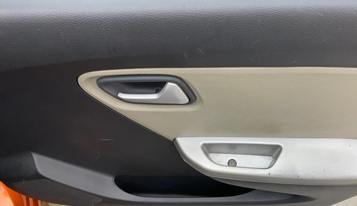 2014 Maruti Alto K10 VXI, Petrol, Manual, 45,415 km, Driver Side Door Panels Control