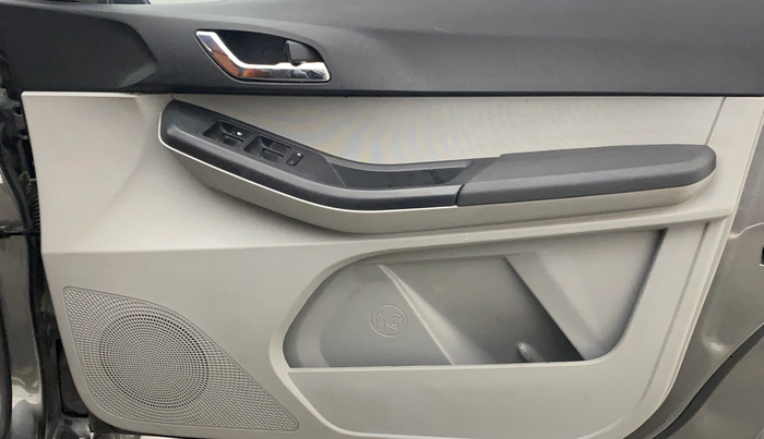 2020 Tata Tiago XZ PLUS PETROL, Petrol, Manual, 36,185 km, Driver Side Door Panels Control