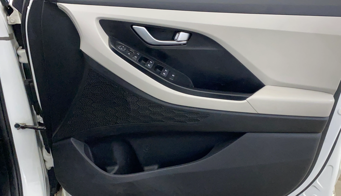 2021 Hyundai Creta SX EXECUTIVE 1.5 PETROL, Petrol, Manual, 72,862 km, Driver Side Door Panels Control