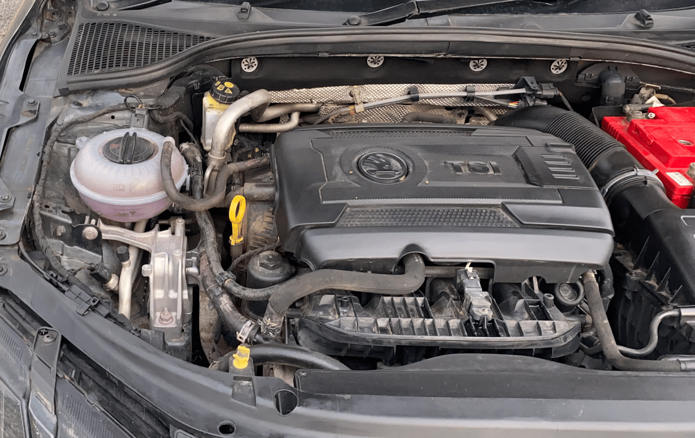 2018 Skoda Octavia L&K 1.8 TSI AT, Petrol, Automatic, 66,047 km, Engine View - Right