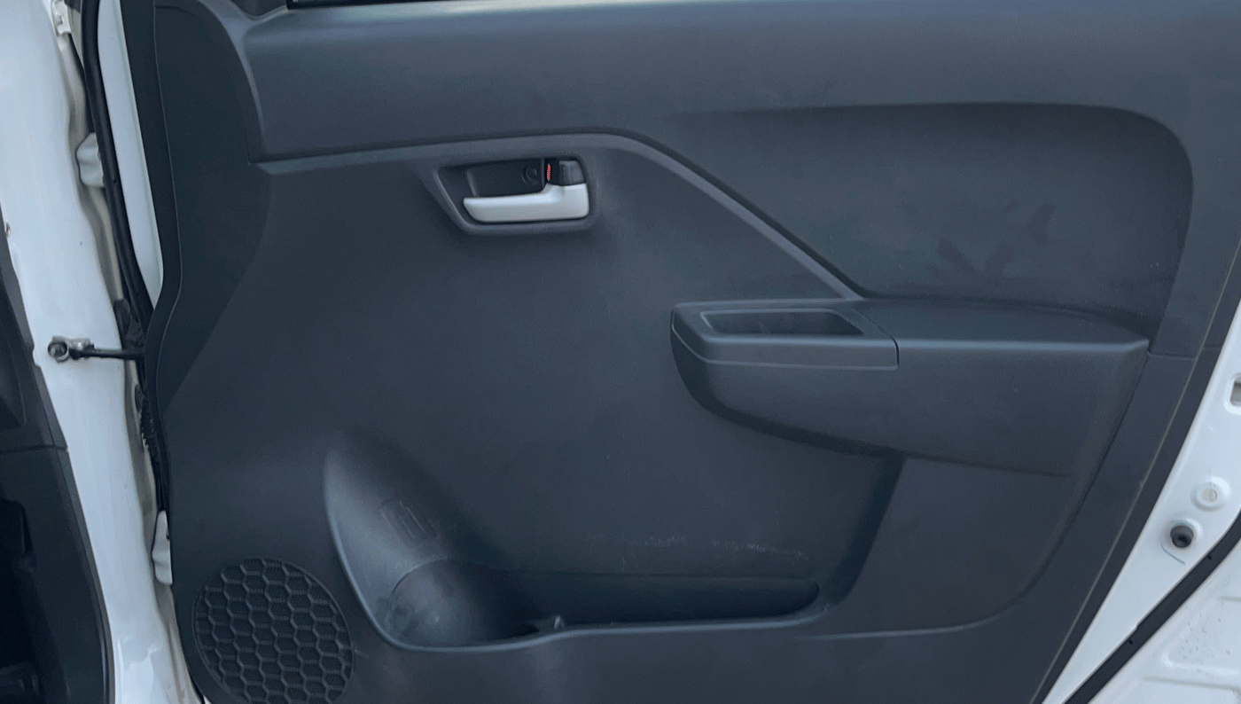 2023 Maruti Alto K10 VXI PLUS, Petrol, Manual, 30,161 km, Driver Side Door Panels Control