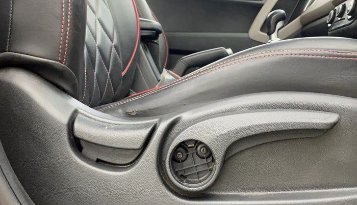 2019 Hyundai Creta E PLUS 1.6 PETROL, Petrol, Manual, 42,410 km, Driver Side Adjustment Panel