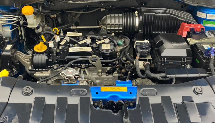 2021 Tata ALTROZ XZ PETROL, Petrol, Manual, 66,427 km, Engine View