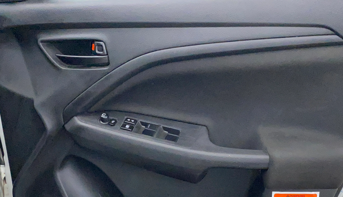 2024 Maruti BREZZA VXI S-CNG, CNG, Manual, 11,445 km, Driver Side Door Panels Control
