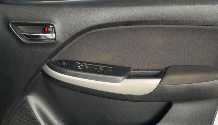 2018 Maruti Baleno DELTA PETROL 1.2, Petrol, Manual, 71,014 km, Driver Side Door Panels Control