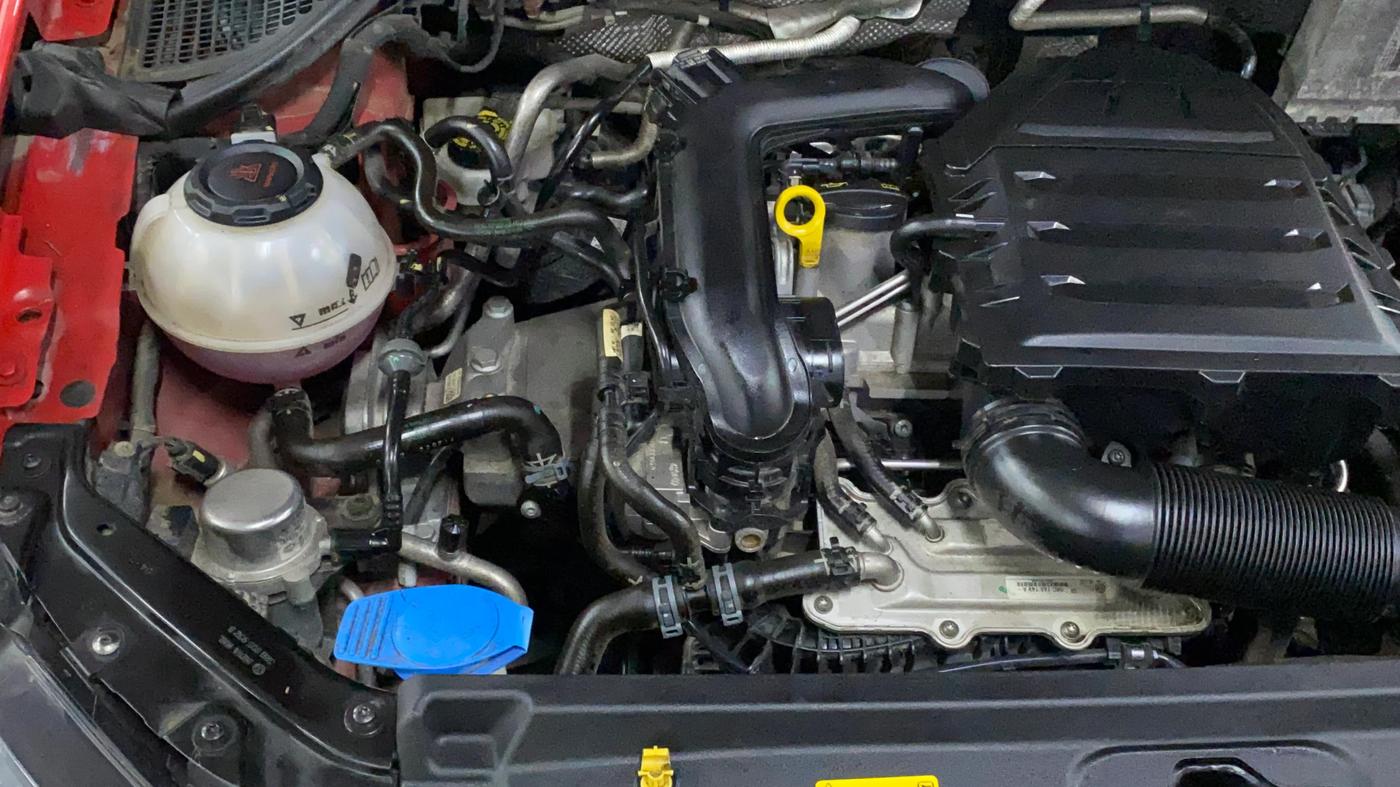 2022 Volkswagen Polo COMFORTLINE 1.0L TSI AT, Petrol, Automatic, 27,123 km, Engine View - Right