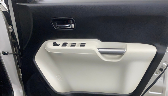2021 Maruti IGNIS ZETA 1.2, Petrol, Manual, 23,826 km, Driver Side Door Panels Control