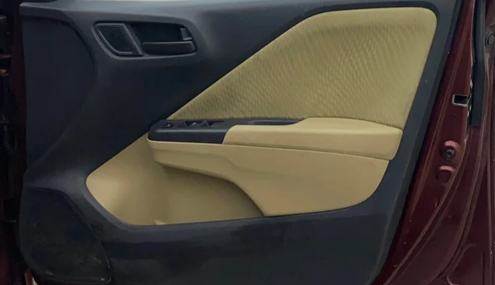 2015 Honda City 1.5L I-VTEC S MT, Petrol, Manual, 1,04,201 km, Driver Side Door Panels Control