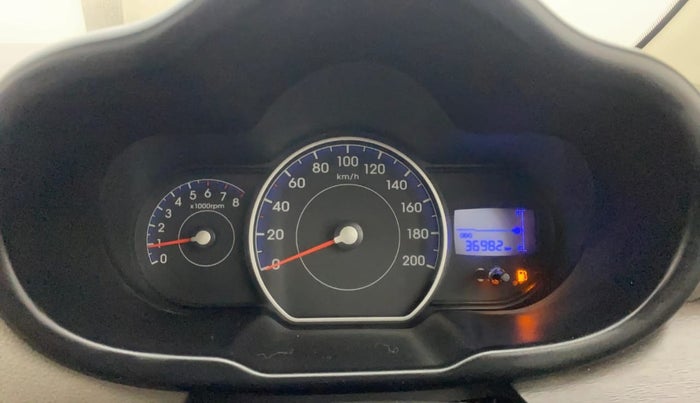 2014 Hyundai i10 ERA 1.1, Petrol, Manual, 36,950 km, Odometer Image