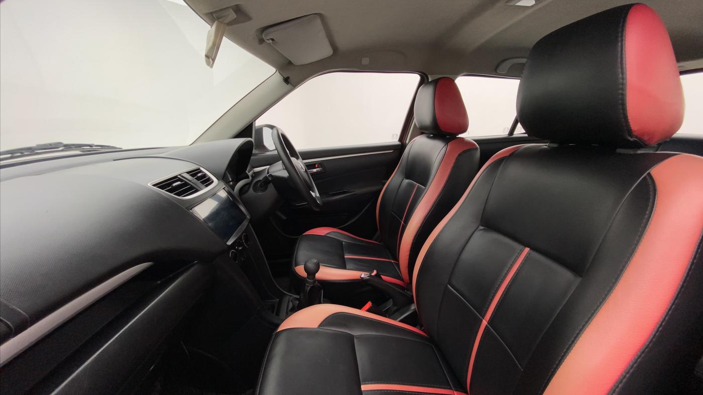 2012 Maruti Swift VXI D, Petrol, Manual, 39,308 km, Right Side Front Door Cabin