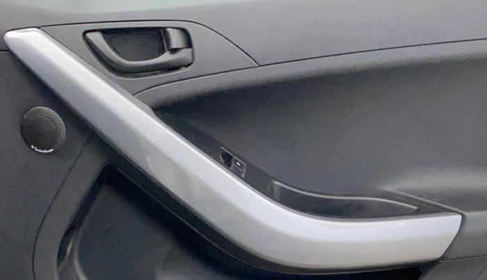 2021 Tata NEXON XE PETROL, Petrol, Manual, 34,801 km, Driver Side Door Panels Control