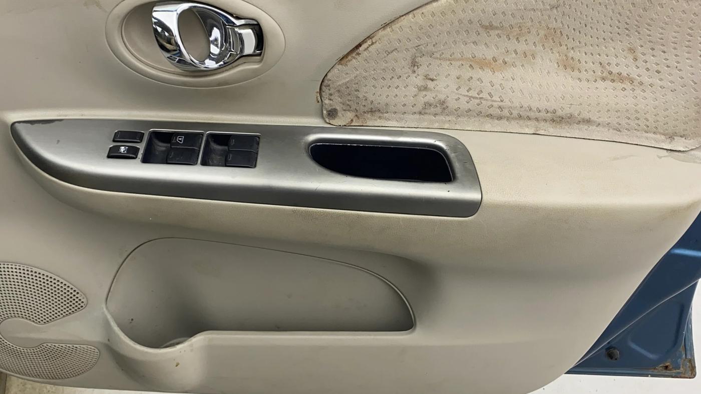 2014 Nissan Micra XV CVT, Petrol, Automatic, 50,000 km, Driver Side Door Panels Control