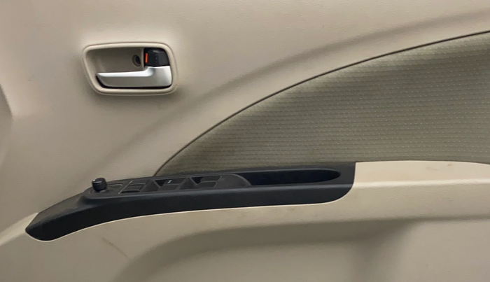 2018 Maruti Celerio ZXI AMT, Petrol, Automatic, 69,064 km, Driver Side Door Panels Control