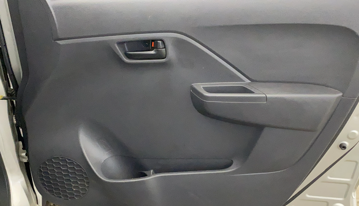 2023 Maruti Alto K10 VXI, Petrol, Manual, 6,232 km, Driver Side Door Panels Control