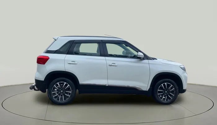 2018 Maruti Vitara Brezza ZDI, Diesel, Manual, 77,154 km, Right Side View