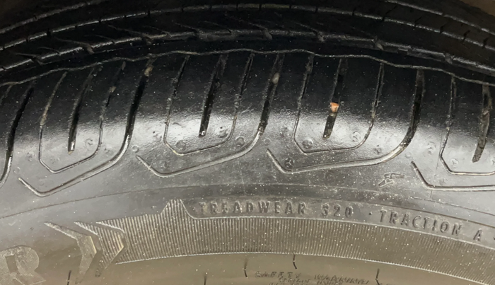2023 MG ASTOR SHARP 1.3 TURBO AT, Petrol, Automatic, 21,415 km, Left Front Tyre Tread