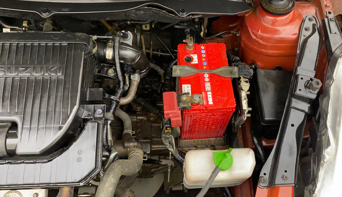 2013 Maruti Swift VXI, Petrol, Manual, 98,183 km, Engine View - Left