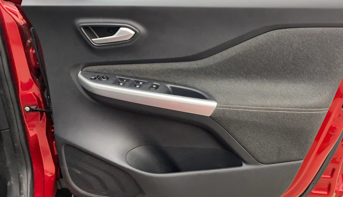 2023 Nissan MAGNITE XV PREMIUM, Petrol, Manual, 12,359 km, Driver Side Door Panels Control