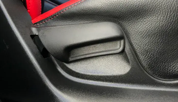 2015 Maruti Swift LDI, Diesel, Manual, 58,832 km, Driver Side Adjustment Panel