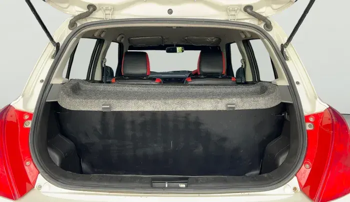 2015 Maruti Swift LDI, Diesel, Manual, 58,832 km, Boot Inside