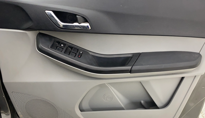 2021 Tata Tiago XZ PLUS PETROL, Petrol, Manual, 27,569 km, Driver Side Door Panels Control