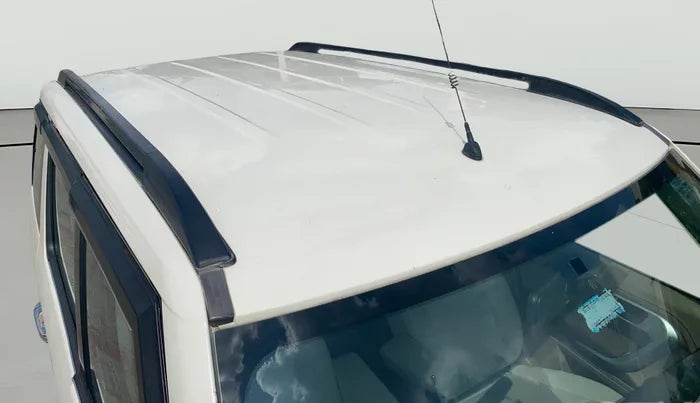 2017 Mahindra TUV300 T8, Diesel, Manual, 81,235 km, Roof