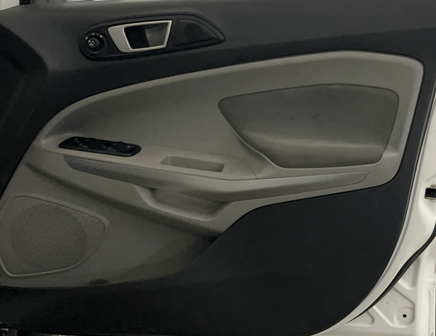 2014 Ford Ecosport TITANIUM 1.5L PETROL AT, Petrol, Automatic, 90,806 km, Driver Side Door Panels Control