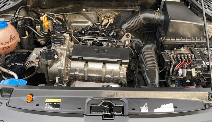2013 Volkswagen Polo HIGHLINE1.2L, Petrol, Manual, 47,863 km, Engine View