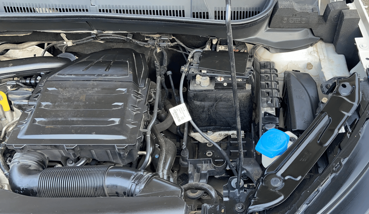 2021 Skoda KUSHAQ STYLE 1.0L TSI AT, Petrol, Automatic, 41,889 km, Engine View - Left