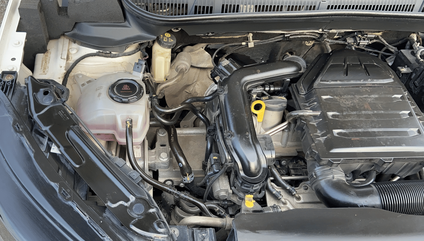 2021 Skoda KUSHAQ STYLE 1.0L TSI AT, Petrol, Automatic, 41,889 km, Engine View - Right