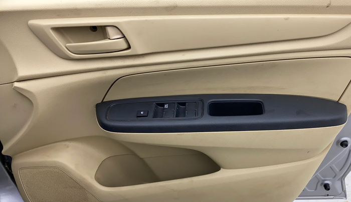 2019 Honda Amaze 1.2L I-VTEC E, CNG, Manual, 46,077 km, Driver Side Door Panels Control