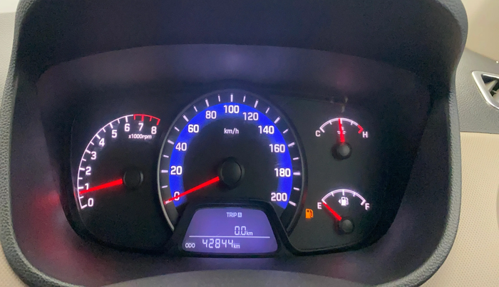 2014 Hyundai Xcent S (O) 1.2, Petrol, Manual, 42,831 km, Odometer Image